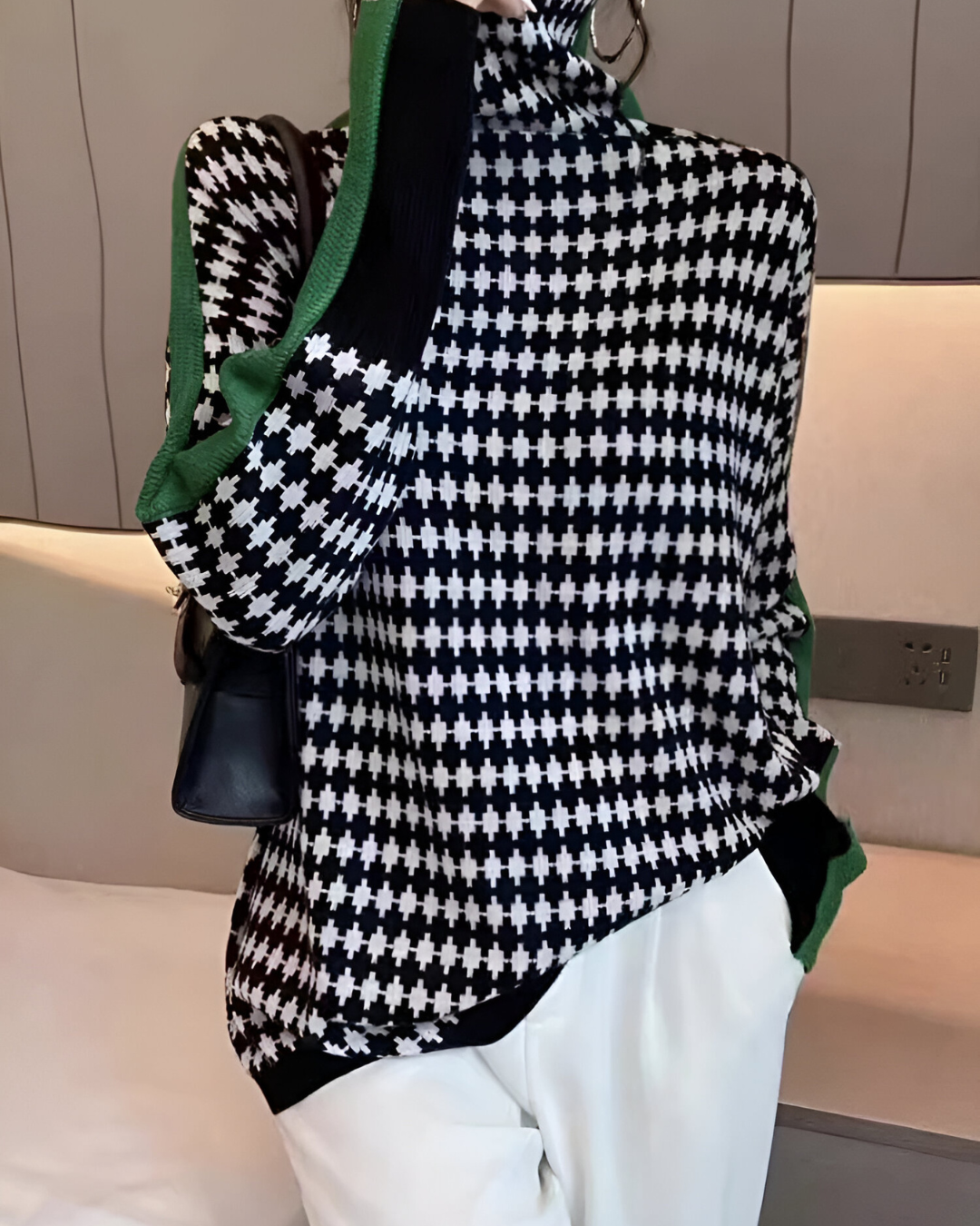 Elena™ | Pull à col montant et motif en diamant