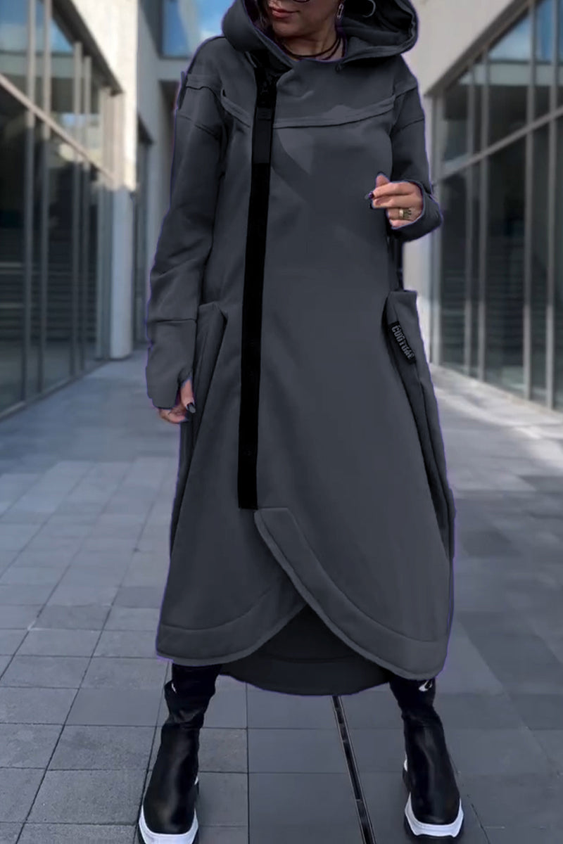 Calina™ | Robe à capuche à manches longues et ourlet asymétrique