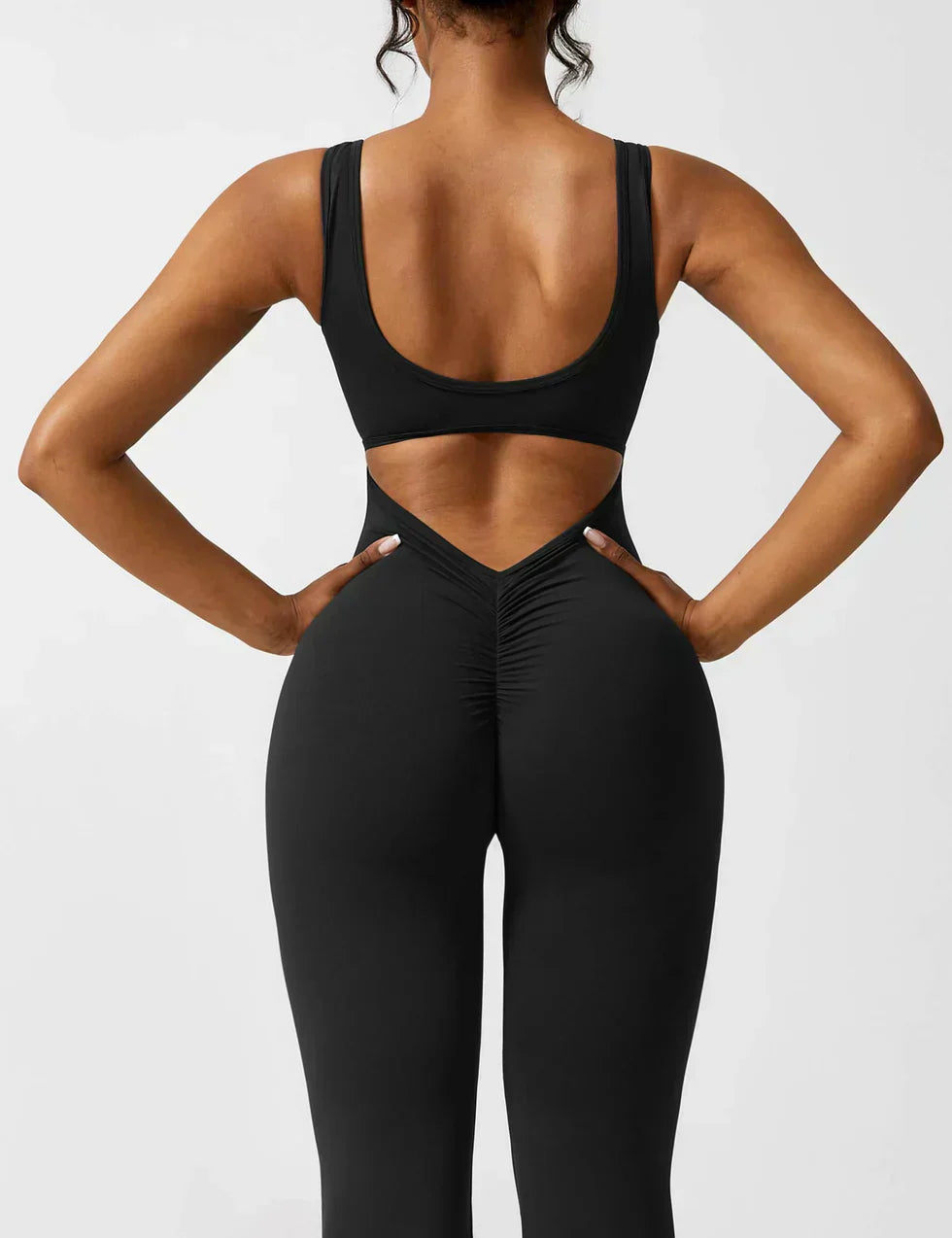 Virelia™ | Combinaison tendance et flatteuse à dos en V