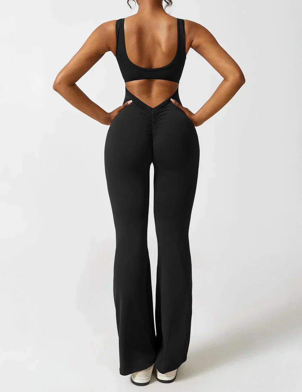 Virelia™ | Combinaison tendance et flatteuse à dos en V