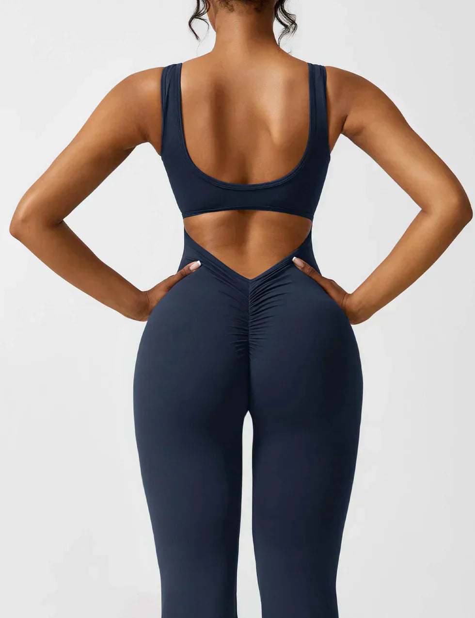 Virelia™ | Combinaison tendance et flatteuse à dos en V