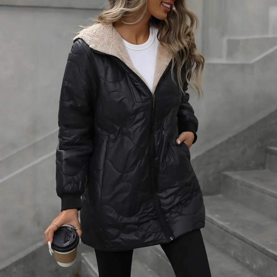 Solina™ | Veste thermique élégante et légère avec zip et capuche