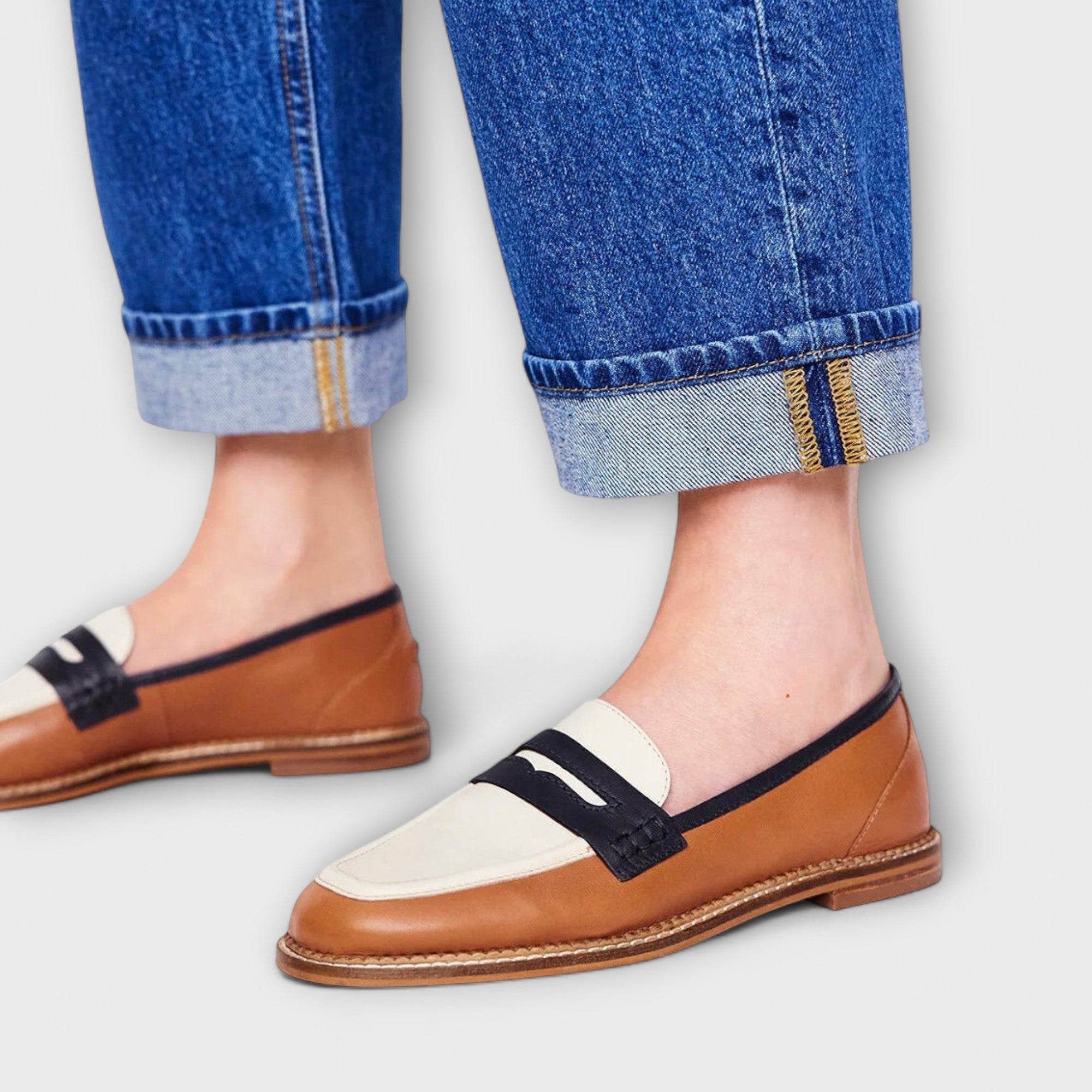 Viviane™ | Mocassins avec Bout Rond et Design en Bloc de Couleurs