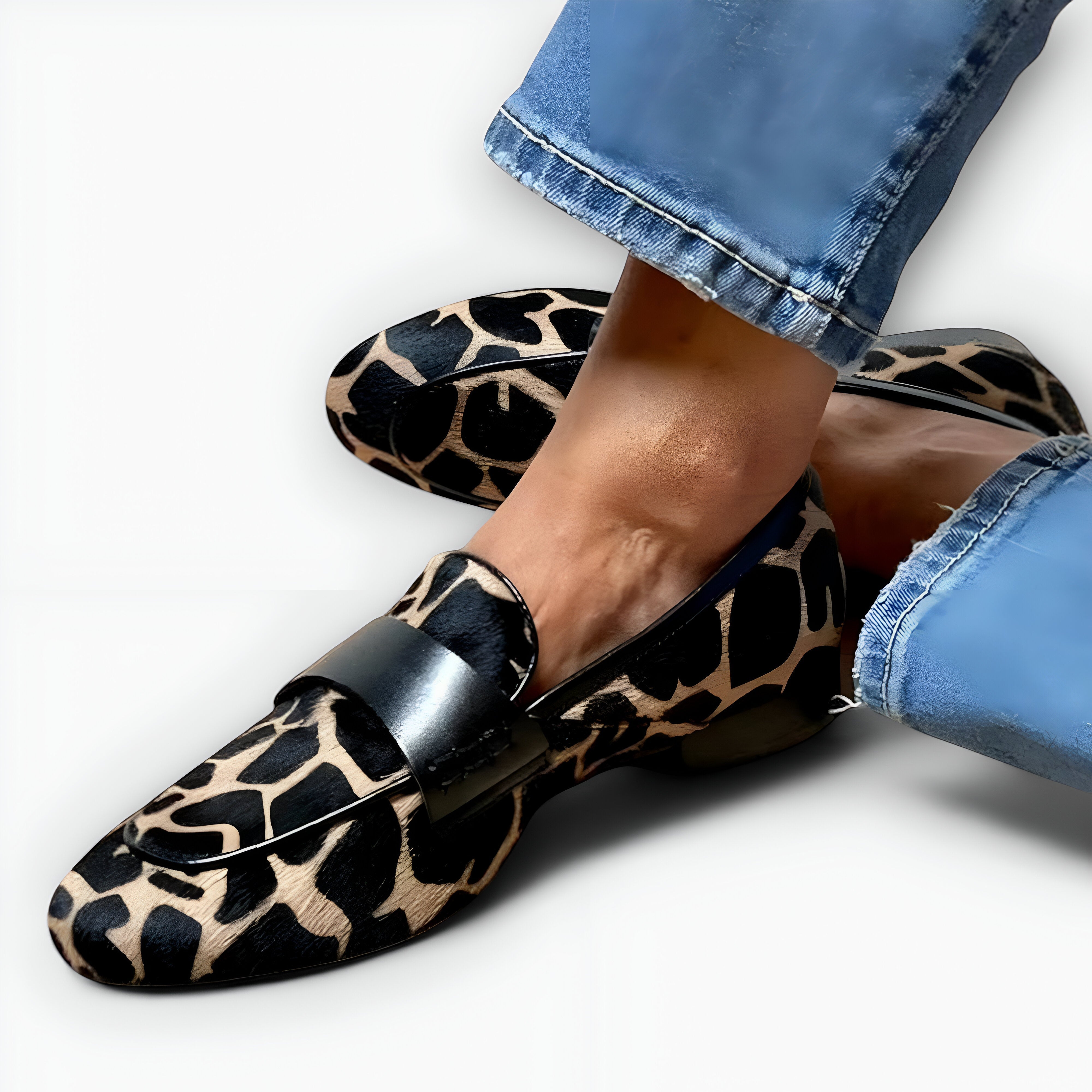 Eviana™ | Mocassins Léopard avec Contraste Élégant