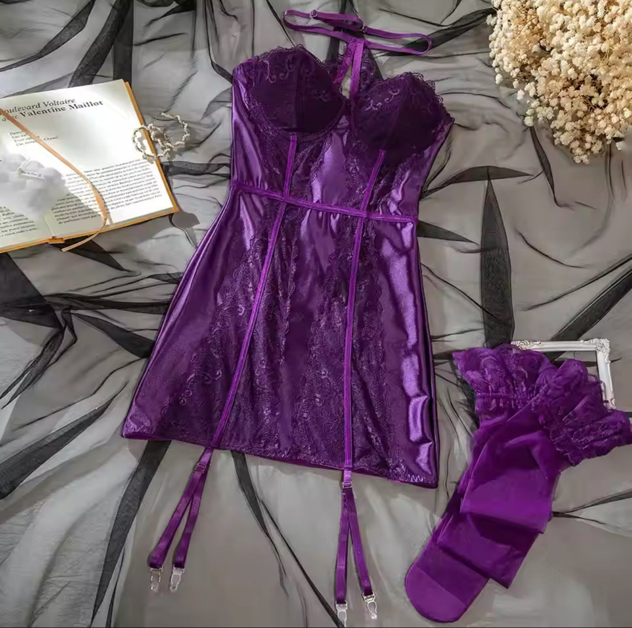 Ariana™ | Babydoll en Satin avec Détails en Dentelle