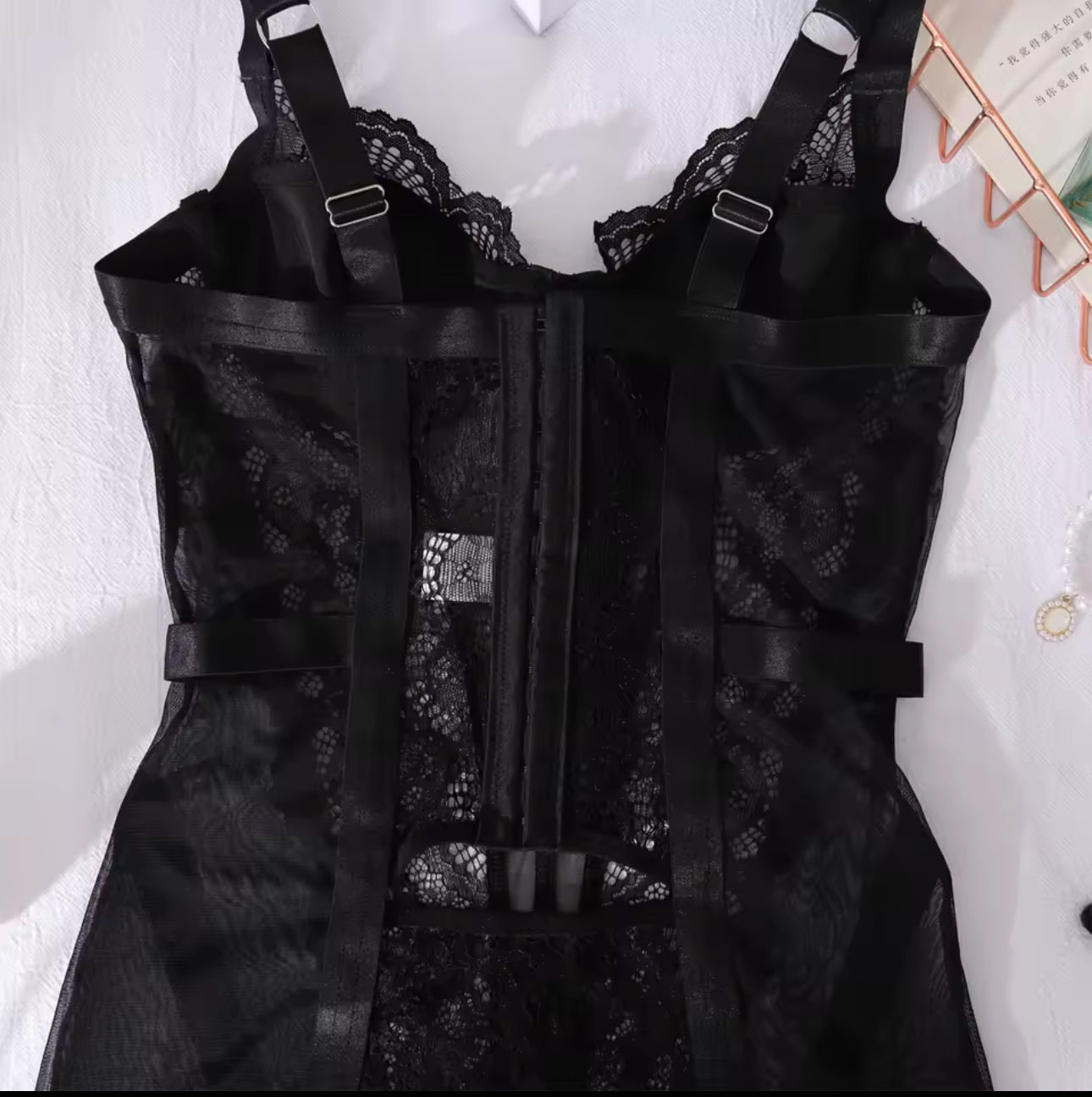 Liora™ | Chemise de Nuit Satinée Noire Mirage