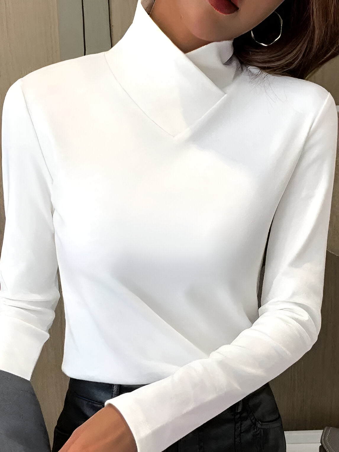 Auralia™| Top à Col Asymétrique