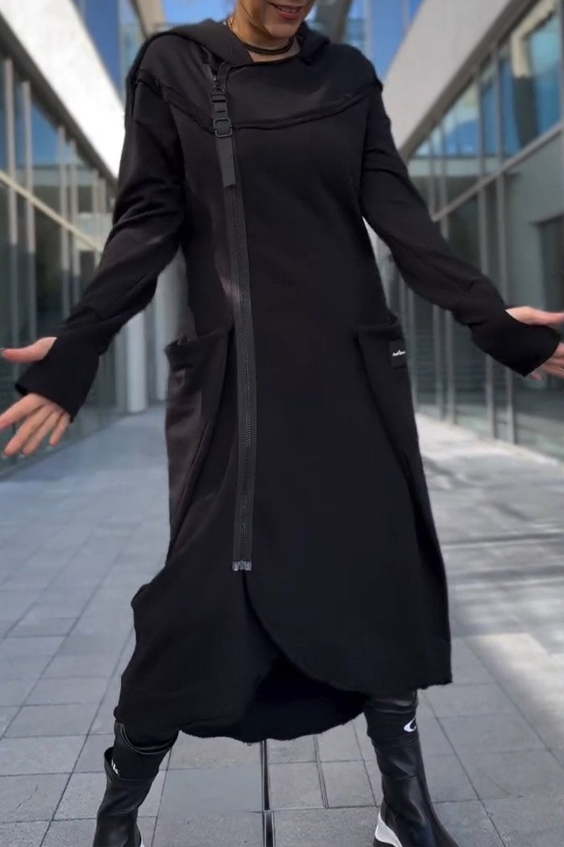 Calina™ | Robe à capuche à manches longues et ourlet asymétrique