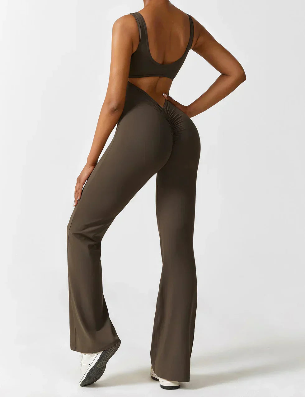 Vireya™ | Combinaison tendance et flatteuse à dos en V