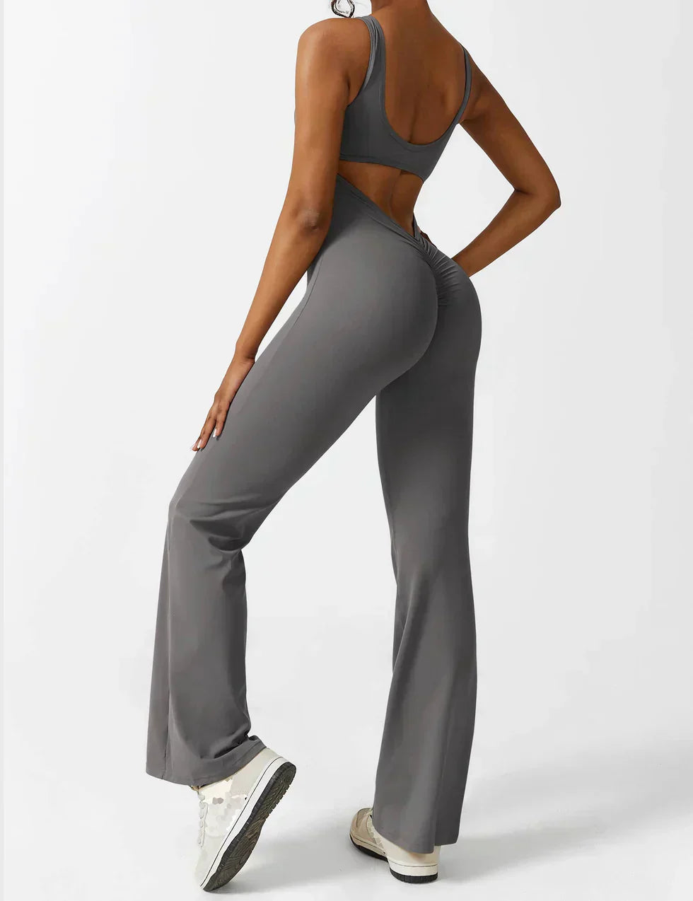 Vireya™ | Combinaison tendance et flatteuse à dos en V